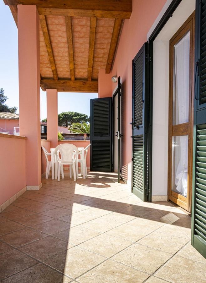 Appartamenti La Casina Porto Azzurro Extérieur photo
