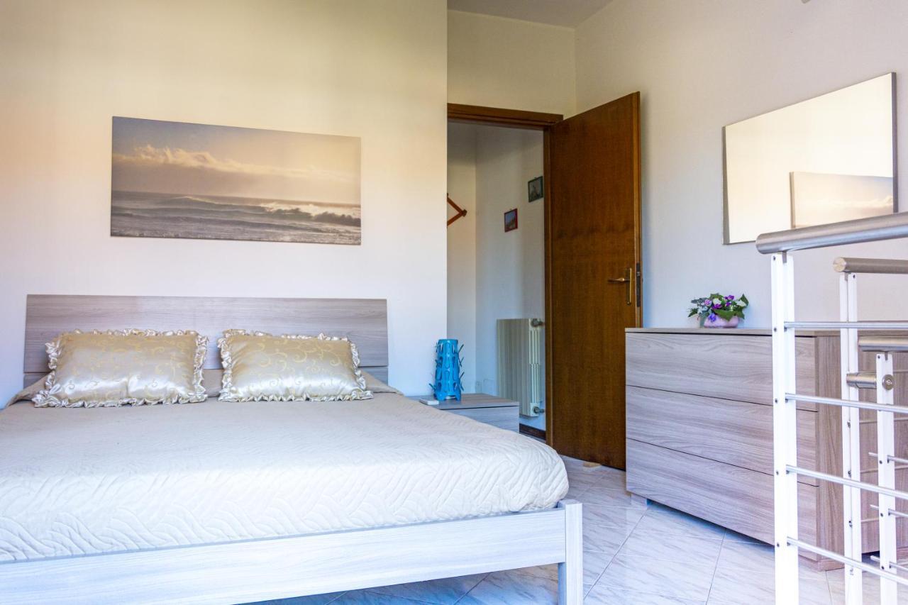 Appartamenti La Casina Porto Azzurro Extérieur photo