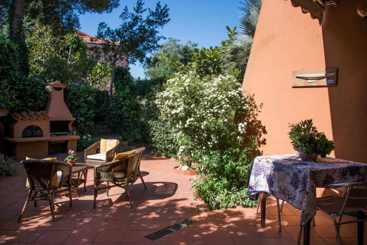 Appartamenti La Casina Porto Azzurro Extérieur photo